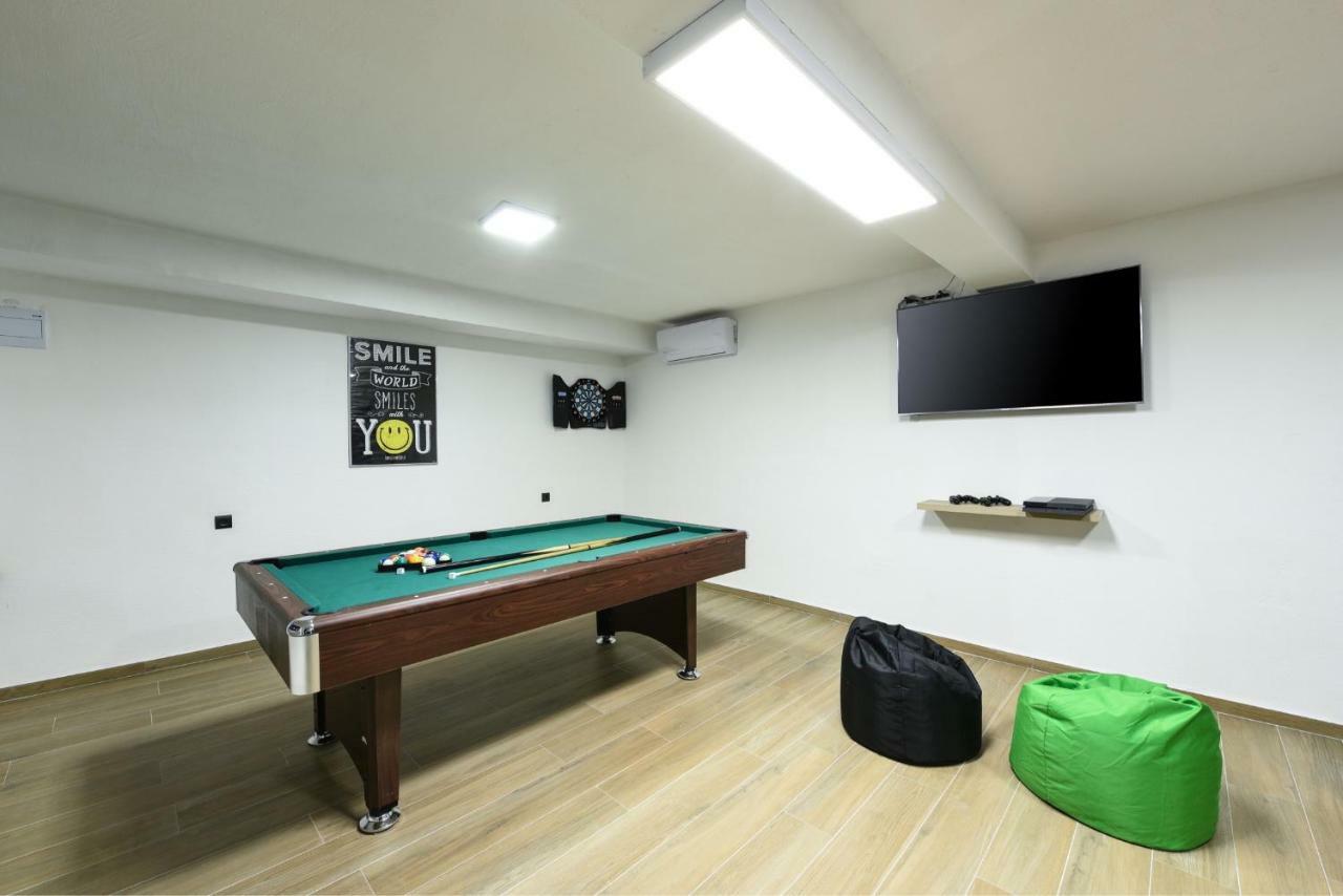 Villa Mare - With Heated Pool ザダル エクステリア 写真